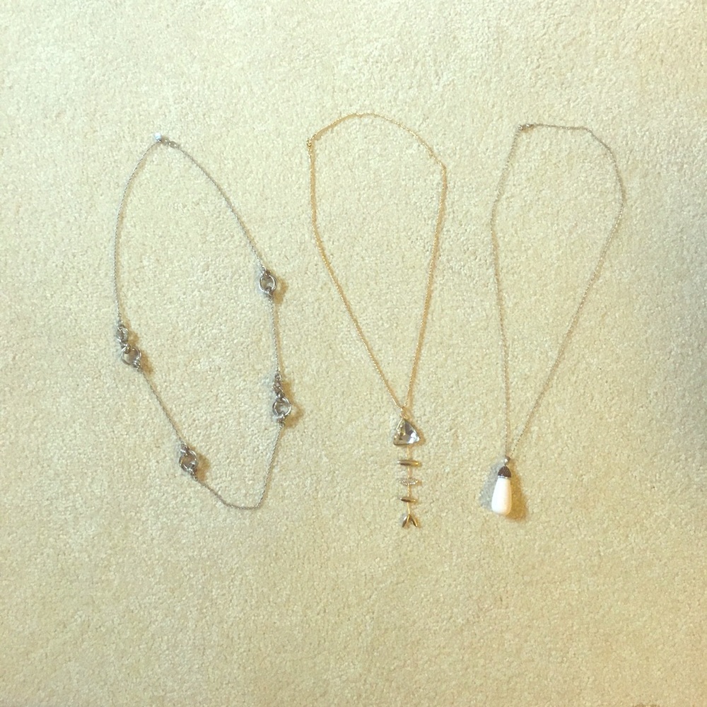 Bundle of long necklaces!